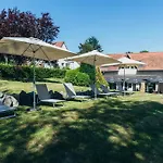 ホテル Et Restaurant Au Chasseur 3*
