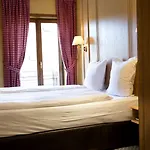 Et Restaurant Au Chasseur 3*
