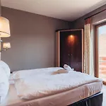 ホテル Et Restaurant Au Chasseur 3*