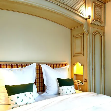 Et Restaurant Au Chasseur 3*