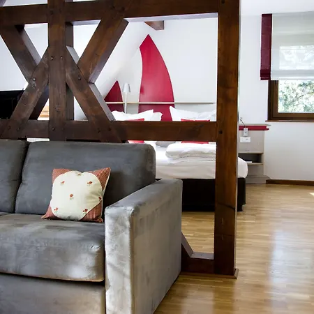 Et Restaurant Au Chasseur ビルケンヴァルト