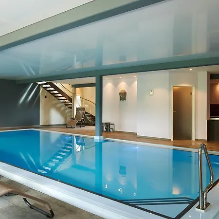 Hotel Et Restaurant Au Chasseur 3*