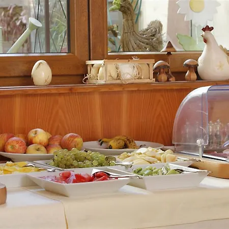 Et Restaurant Au Chasseur Hotel 3*